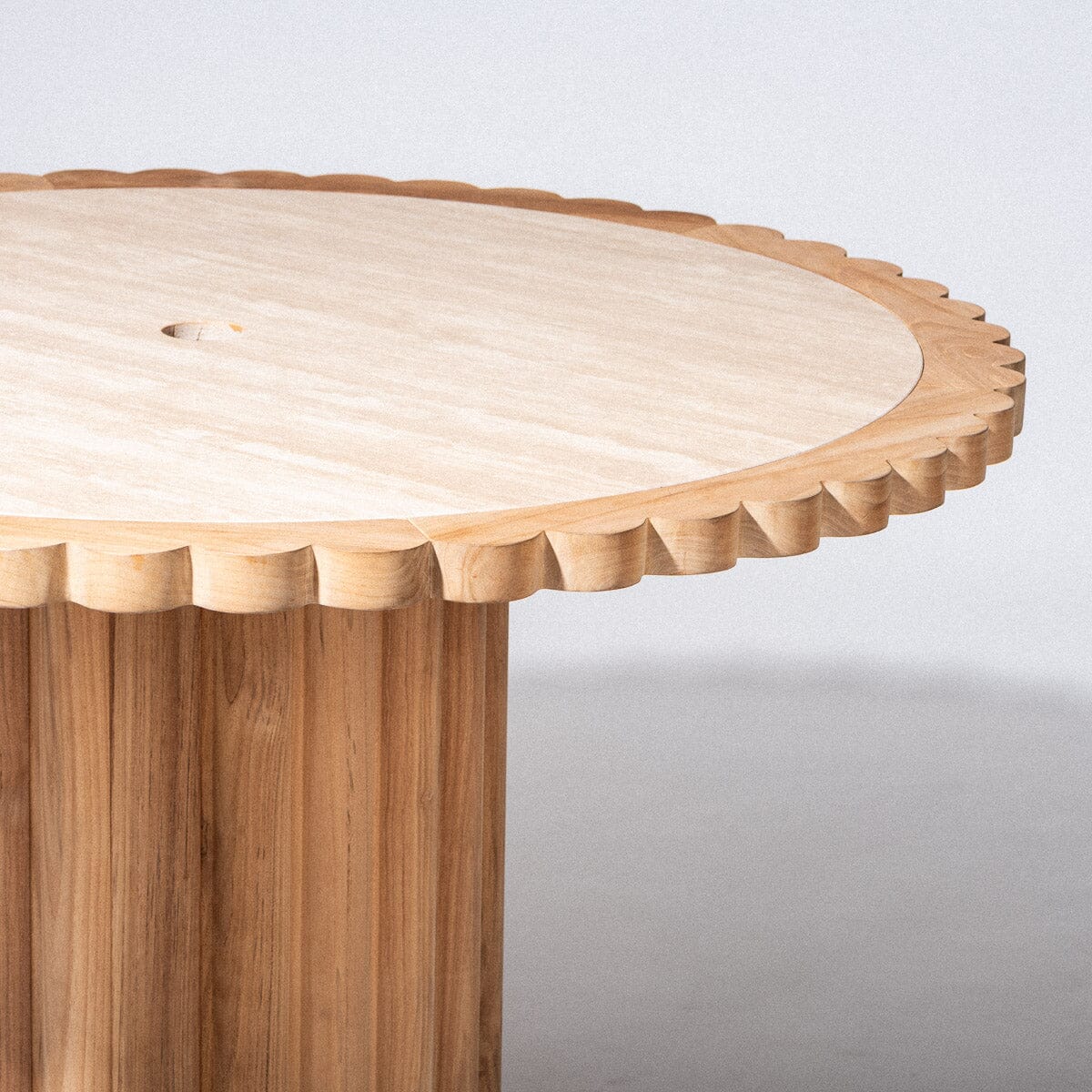 The Daisy Dining Table - Image 3