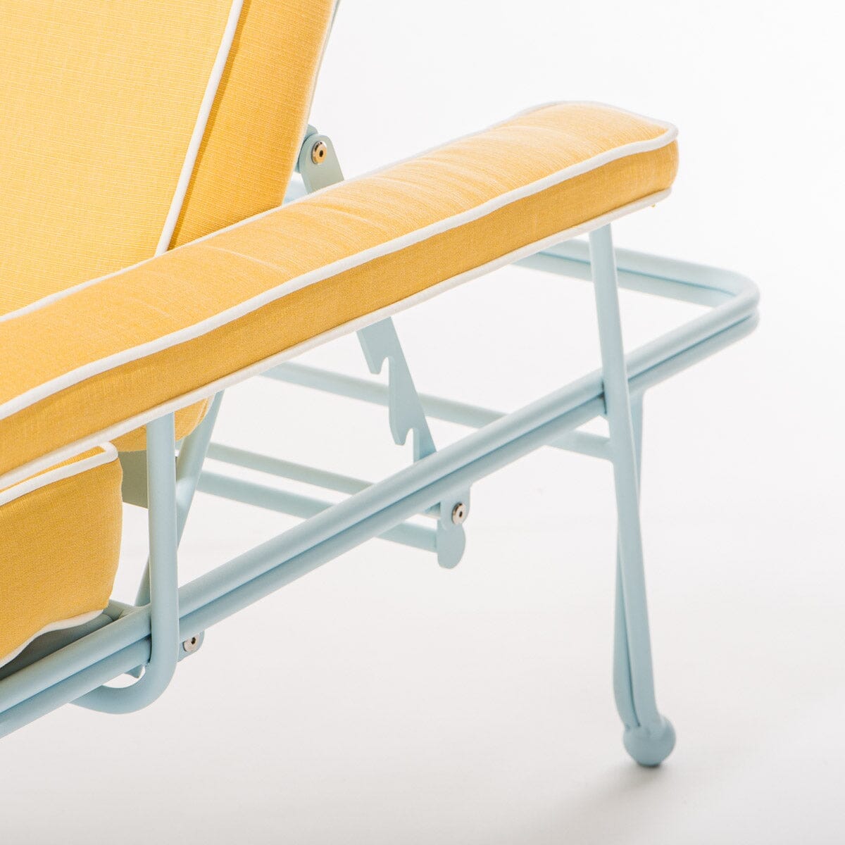 The Waterhouse Sun Lounger Armrest Set - Image 3