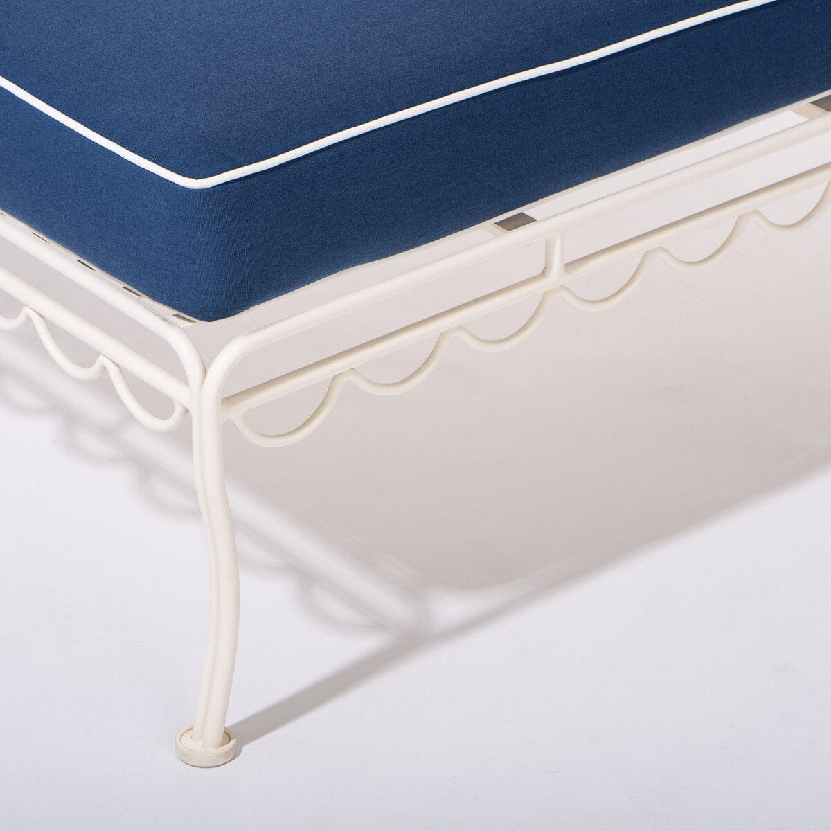 The Sun Lounger Slip Cover x Julia Berolzheimer - Image 4