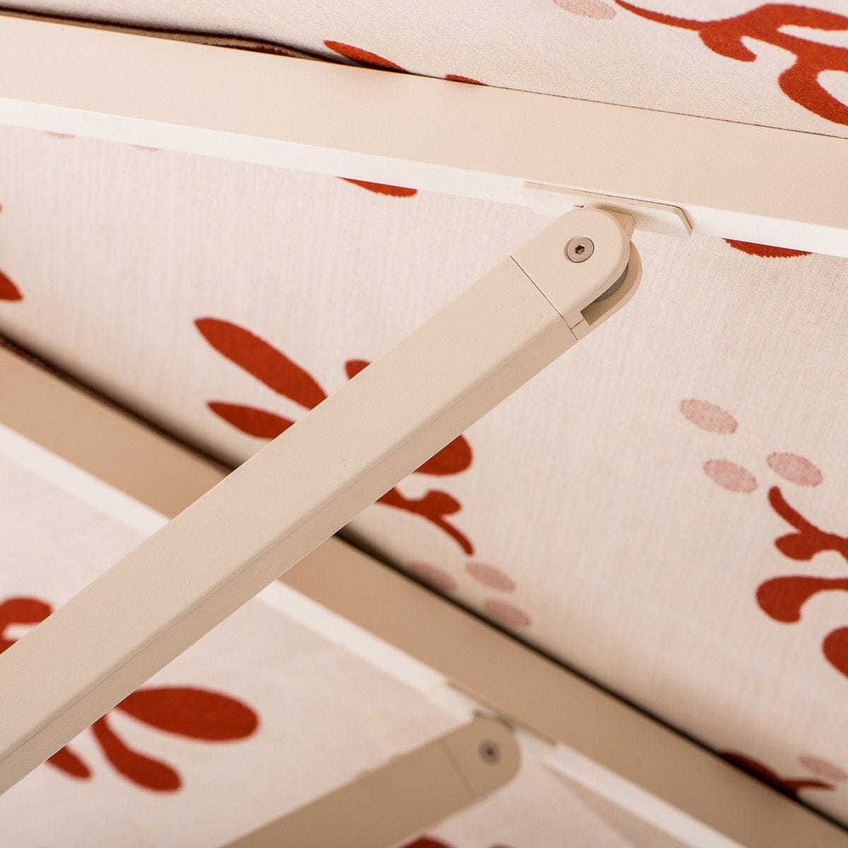 The Resort Market Umbrella - Image 5