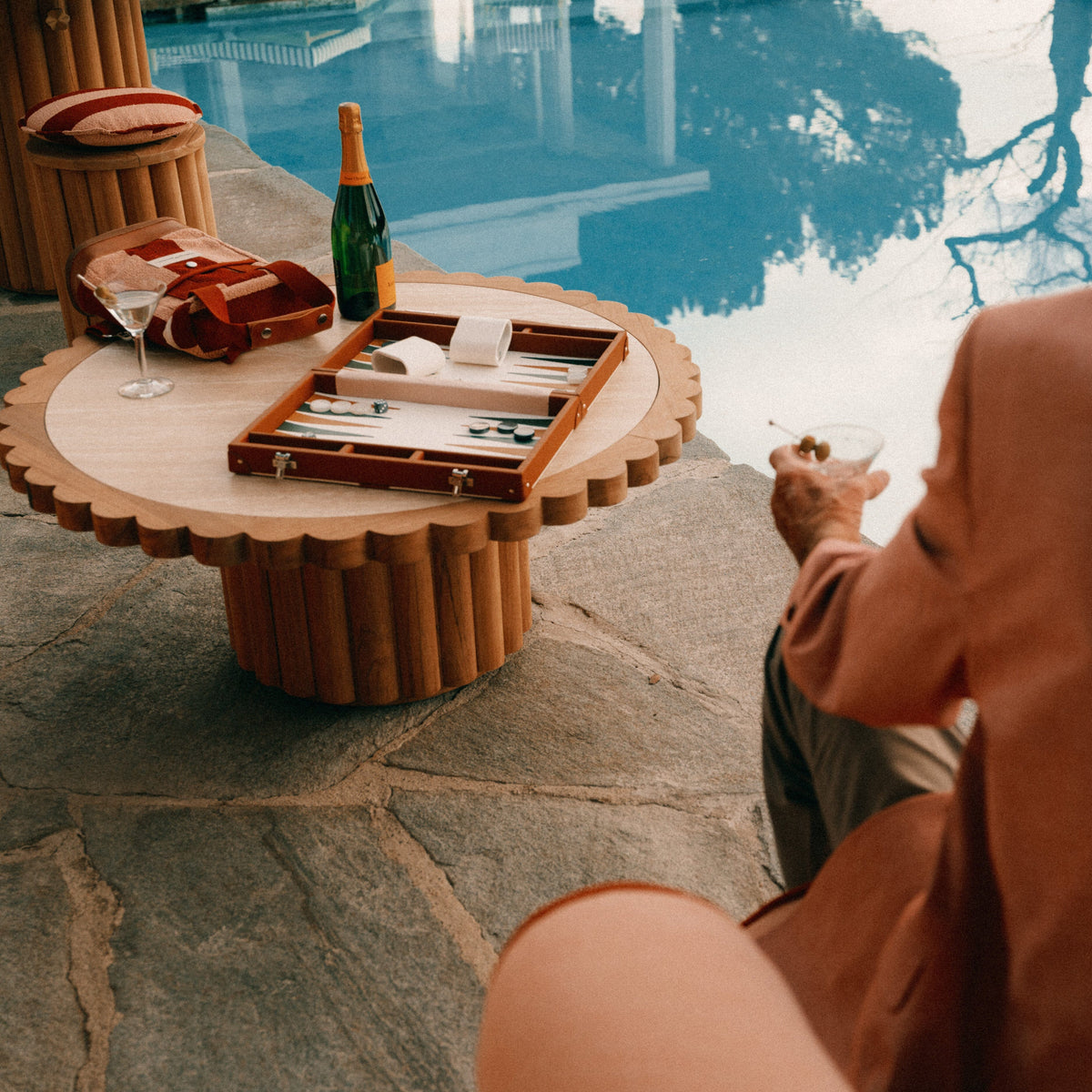 The Daisy Coffee Table - Image 2