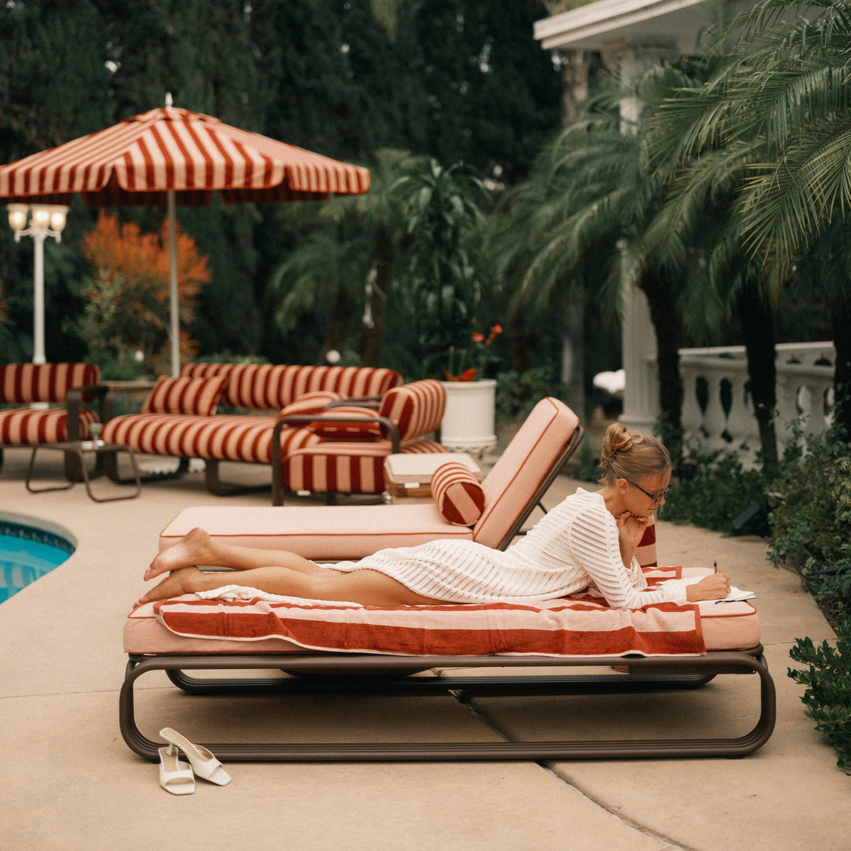 The Contini Sun Lounger - Image 3
