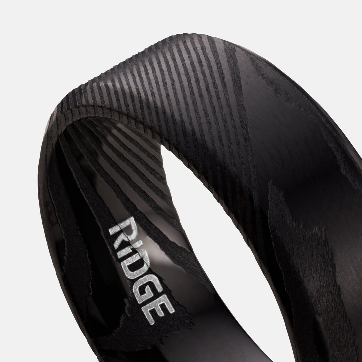 Ridge 8mm Beveled Ring Set - Black Damascus - Image 4