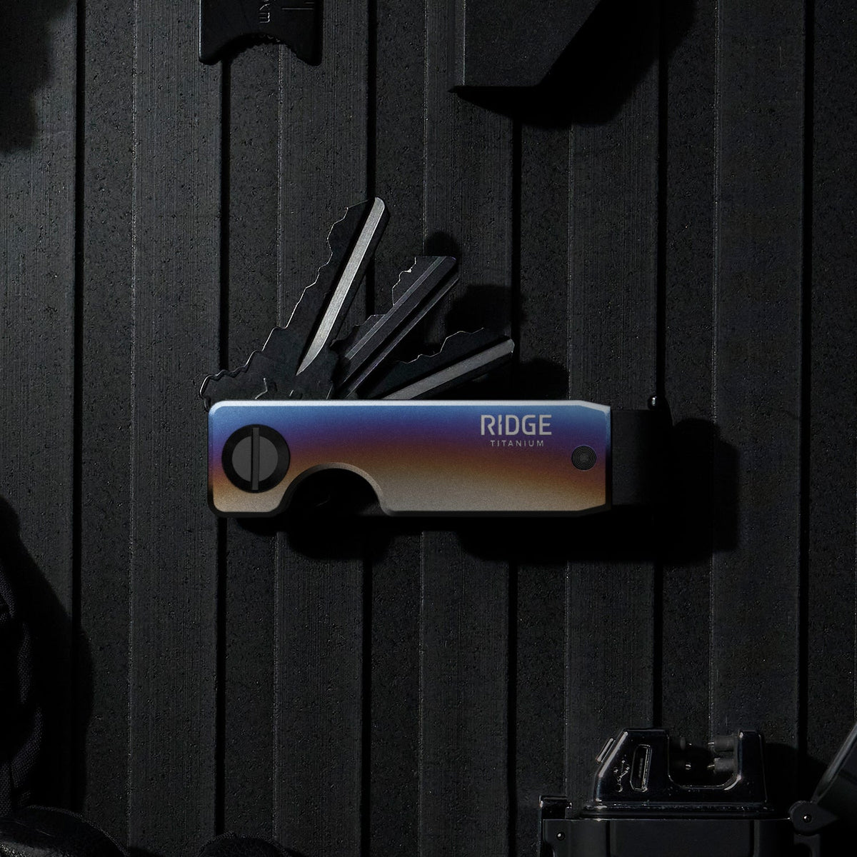 Ridge KeyCase - Burnt Titanium - Image 9