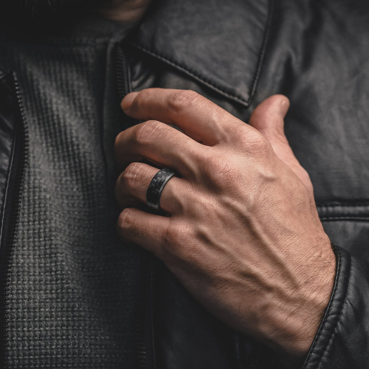 Ridge 8MM Beveled Ring Set - Carbon Fiber 3K - Image 5