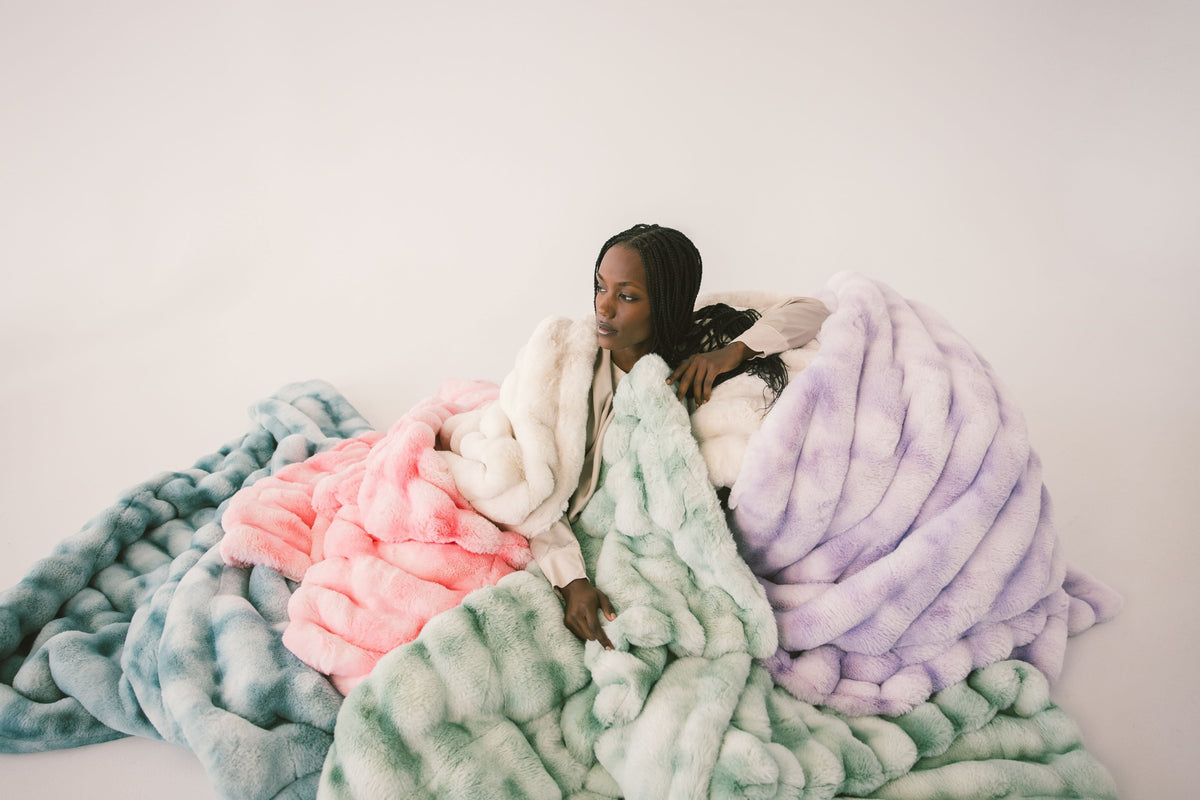 Extreme Ultra Cloud Ancient Scroll Blanket - Image 3