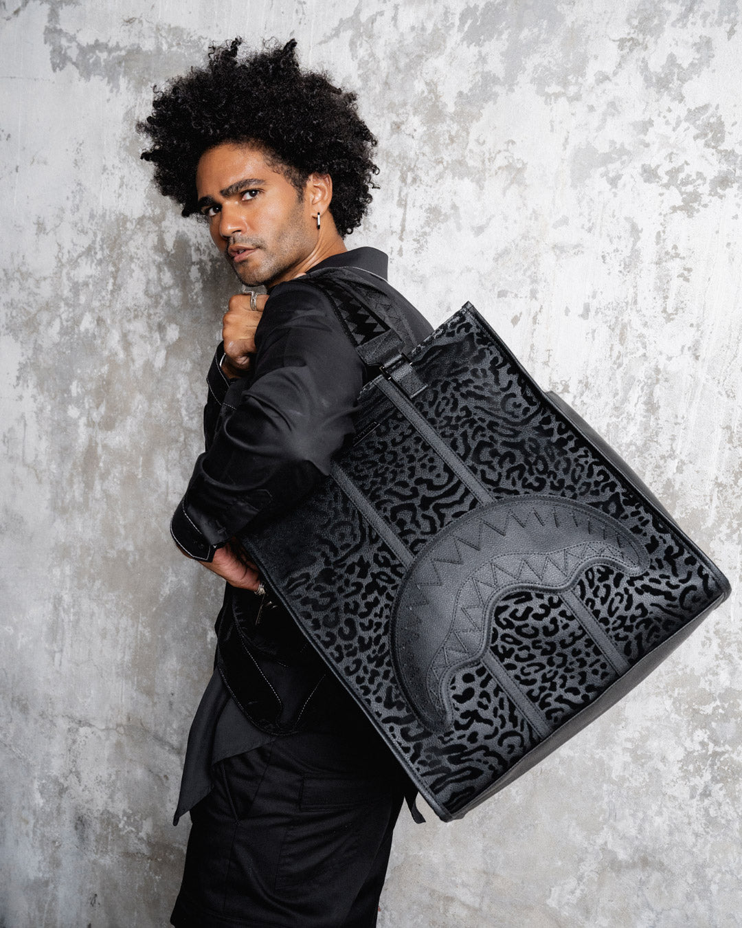 Spycraft Predator Duffle Carry-On Bag - Image 10