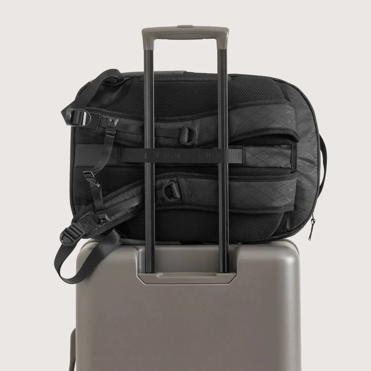 Dense 40L Travel Pack - Image 11