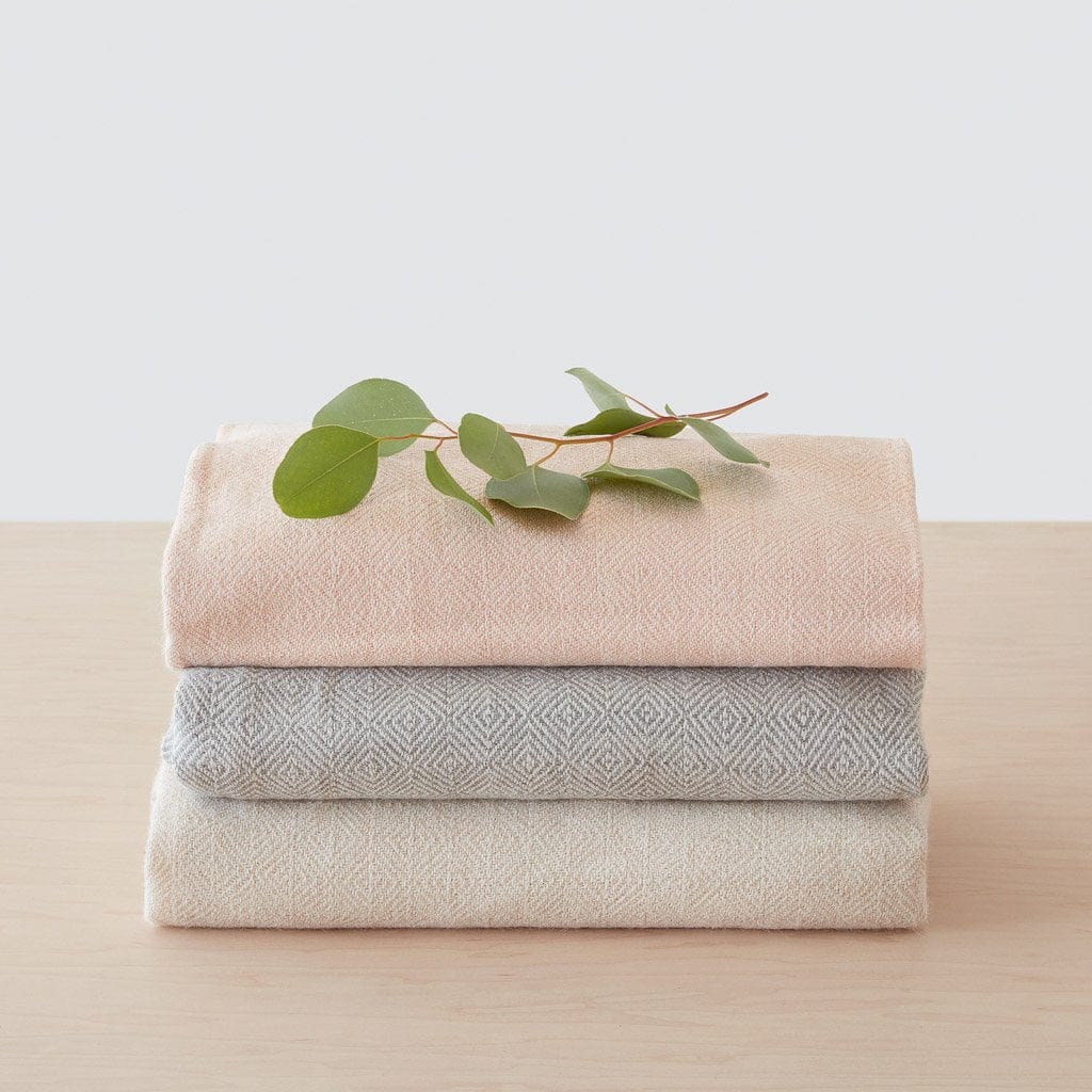 Diamanta Alpaca Throw - Image 10