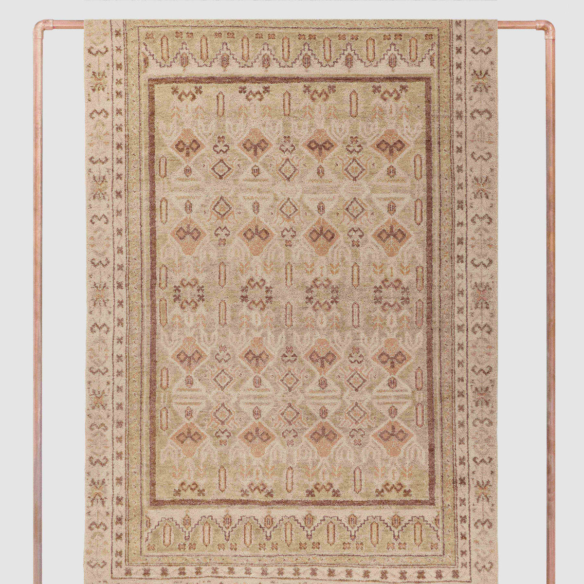 Evelyn Hand-Knotted Area Rug - Rose