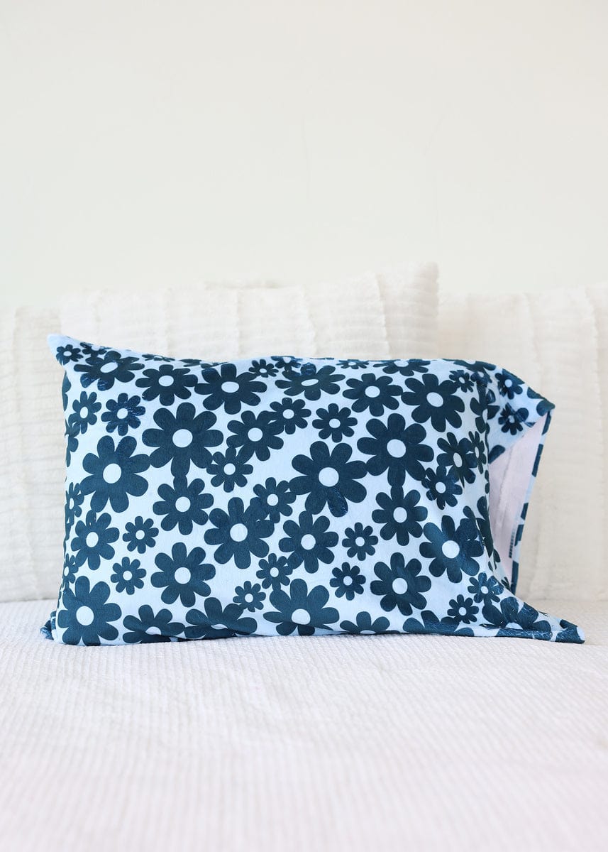 Dreamy Blooms Blanket - Image 7