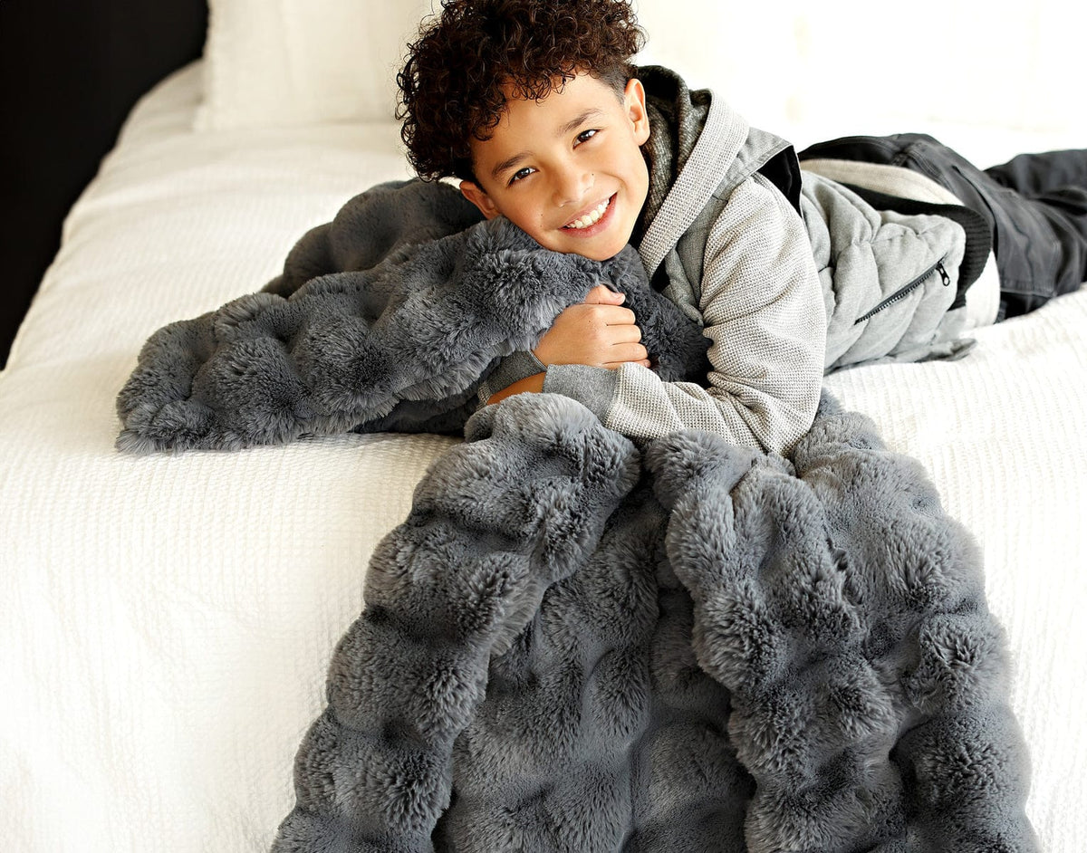 Ultra Cloud Castlerock Blanket - Image 3