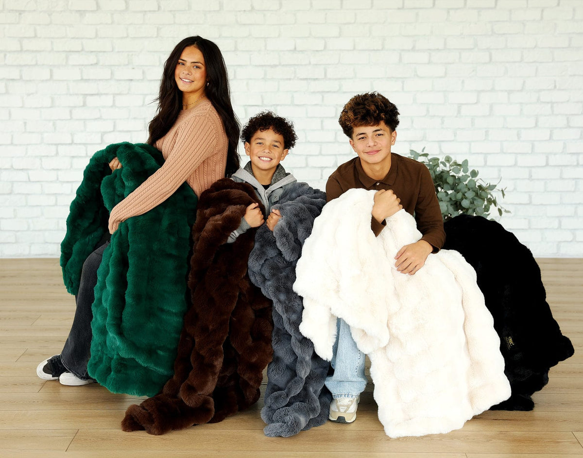Ultra Cloud Hot Chocolate Blanket - Image 4