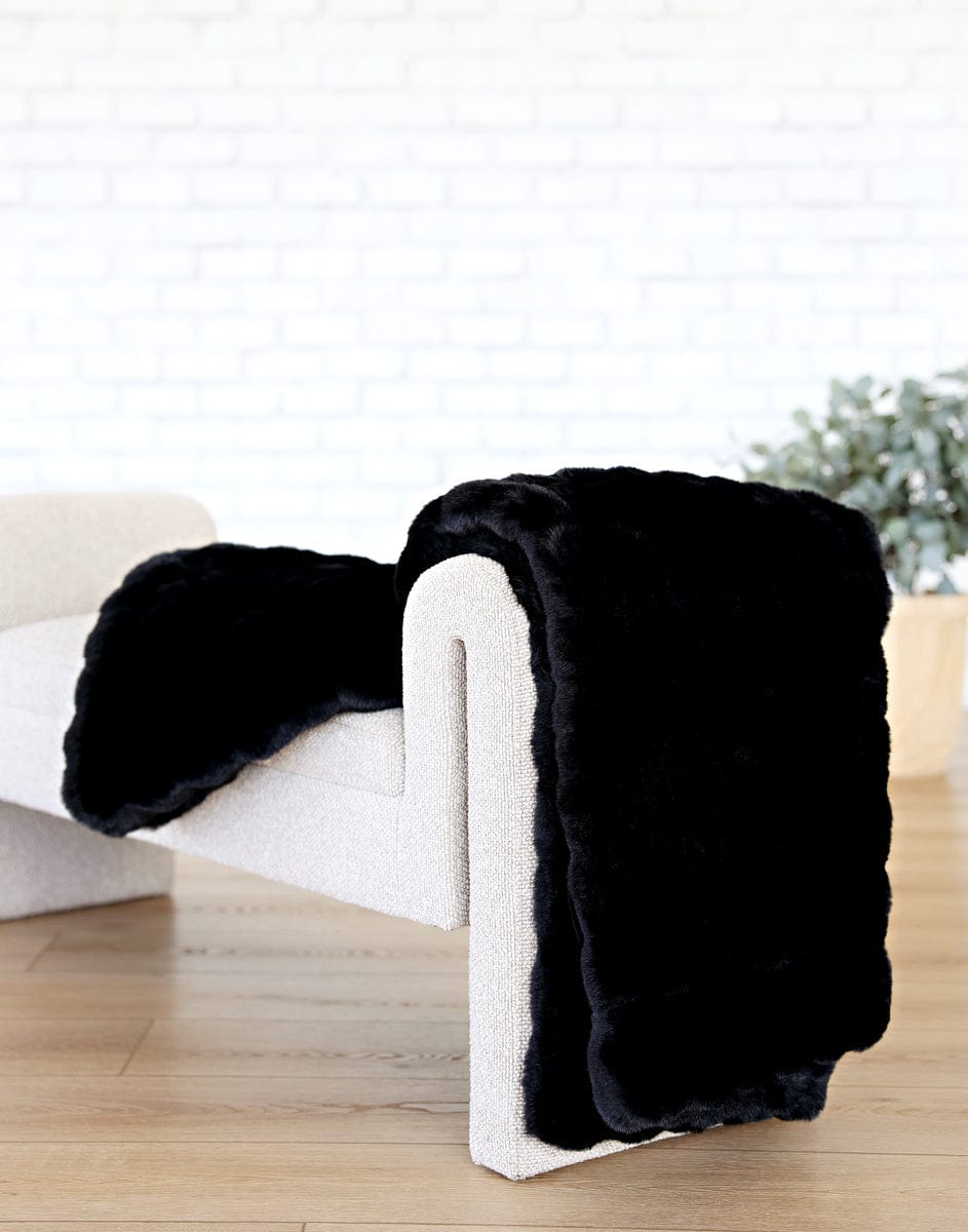 Ultra Cloud Onyx Blanket - Image 3