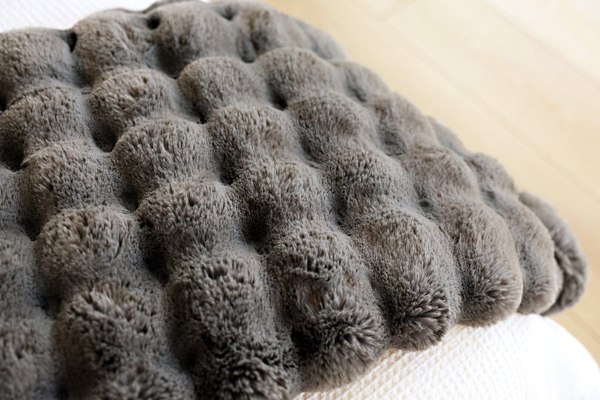 Ultra Cloud Castlerock Blanket - Image 5