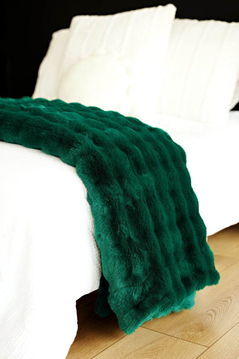 Ultra Cloud Emerald Blanket - Image 4