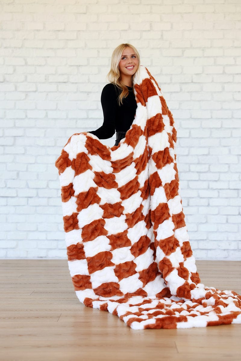 Hugs Check Pumpkin Blanket - Image 4