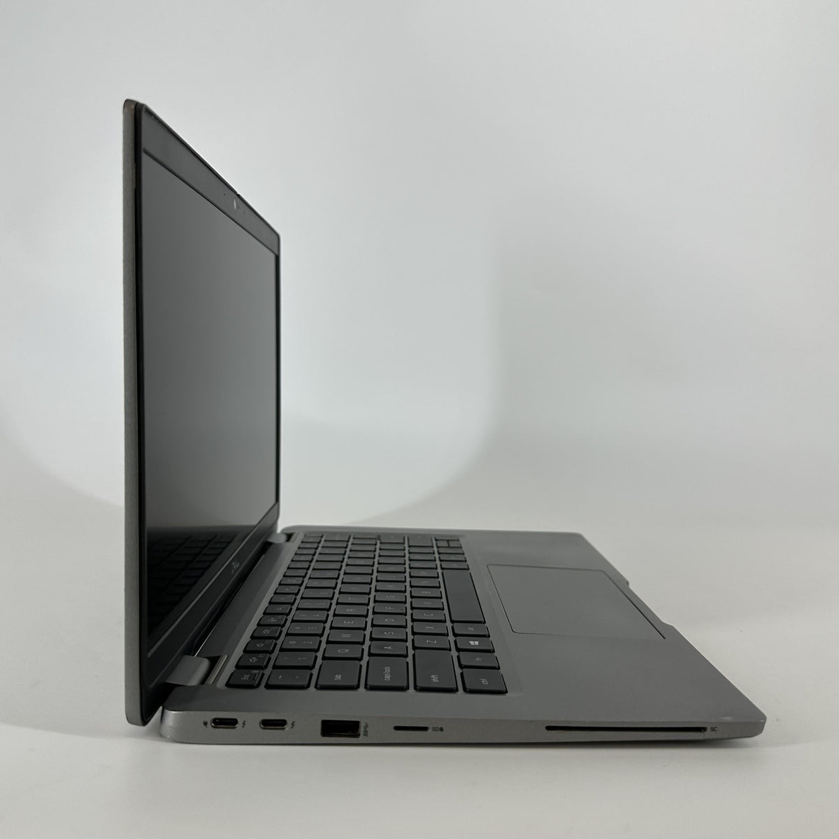 Dell Latitude 5320 13.3 Gray 2.6 GHz Intel Core i5 11th Gen. 8GB RAM 256GB Solid State Drive - Image 3