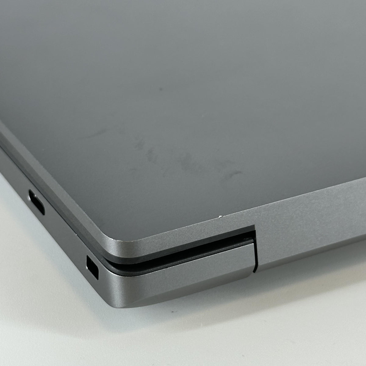 Dell Precision 5690 16 Gray 3.8 GHz Intel Core Ultra 7 32GB RAM 1TB Solid State Drive NVIDIA RTX 2000 Ada 8 GB - Image 16