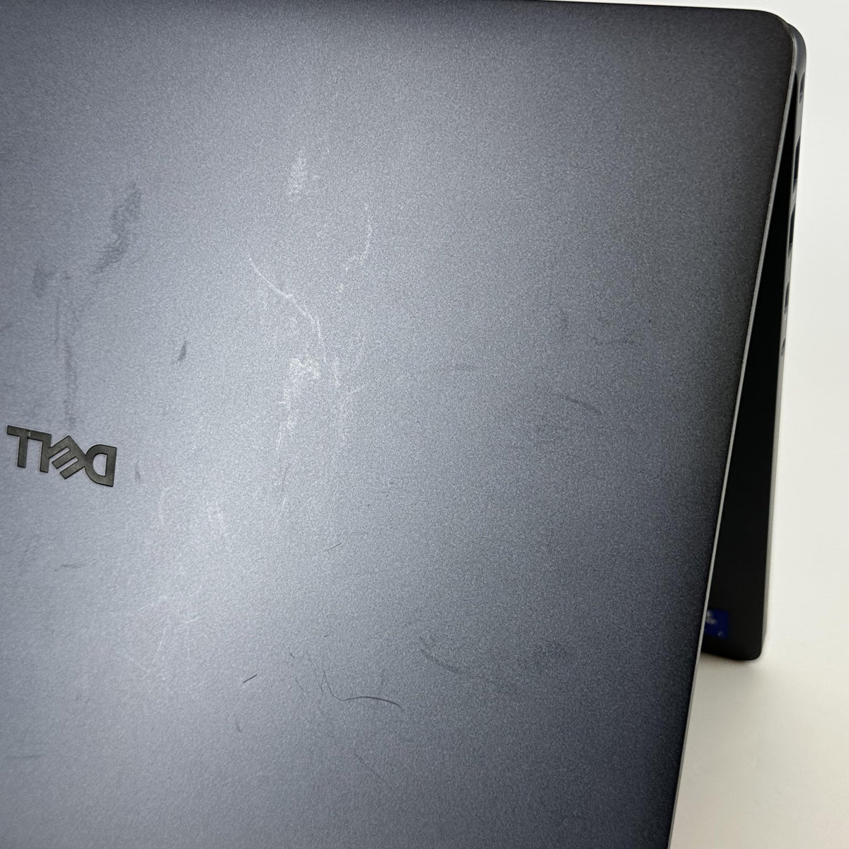 Dell Pro Max 16 Plus MB16250 Magnetite 2.7 GHz Intel Core Ultra 7 Series 2 64GB RAM 1TB Solid State Drive - Image 10