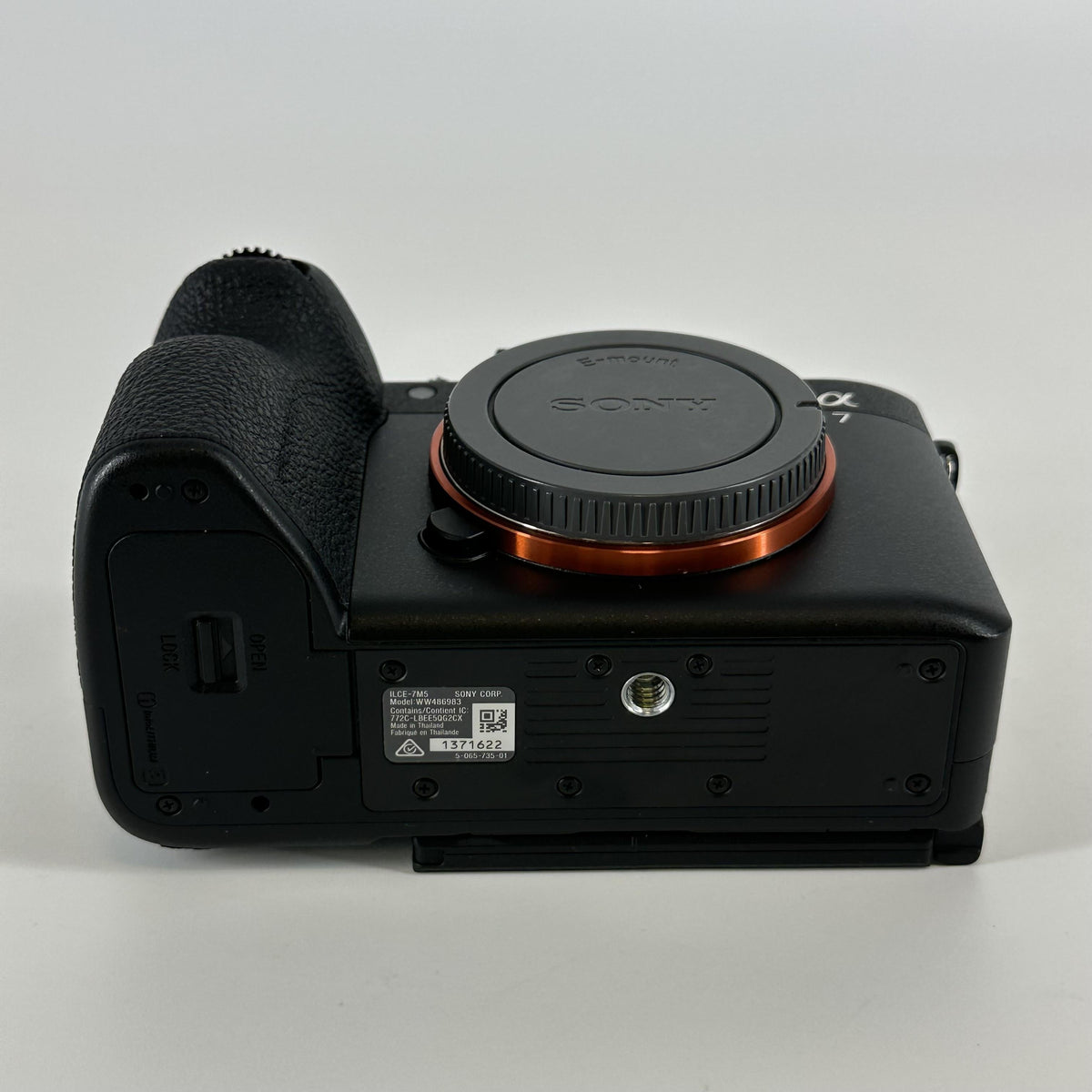 Sony Alpha 7 V 33MP Black - Image 4