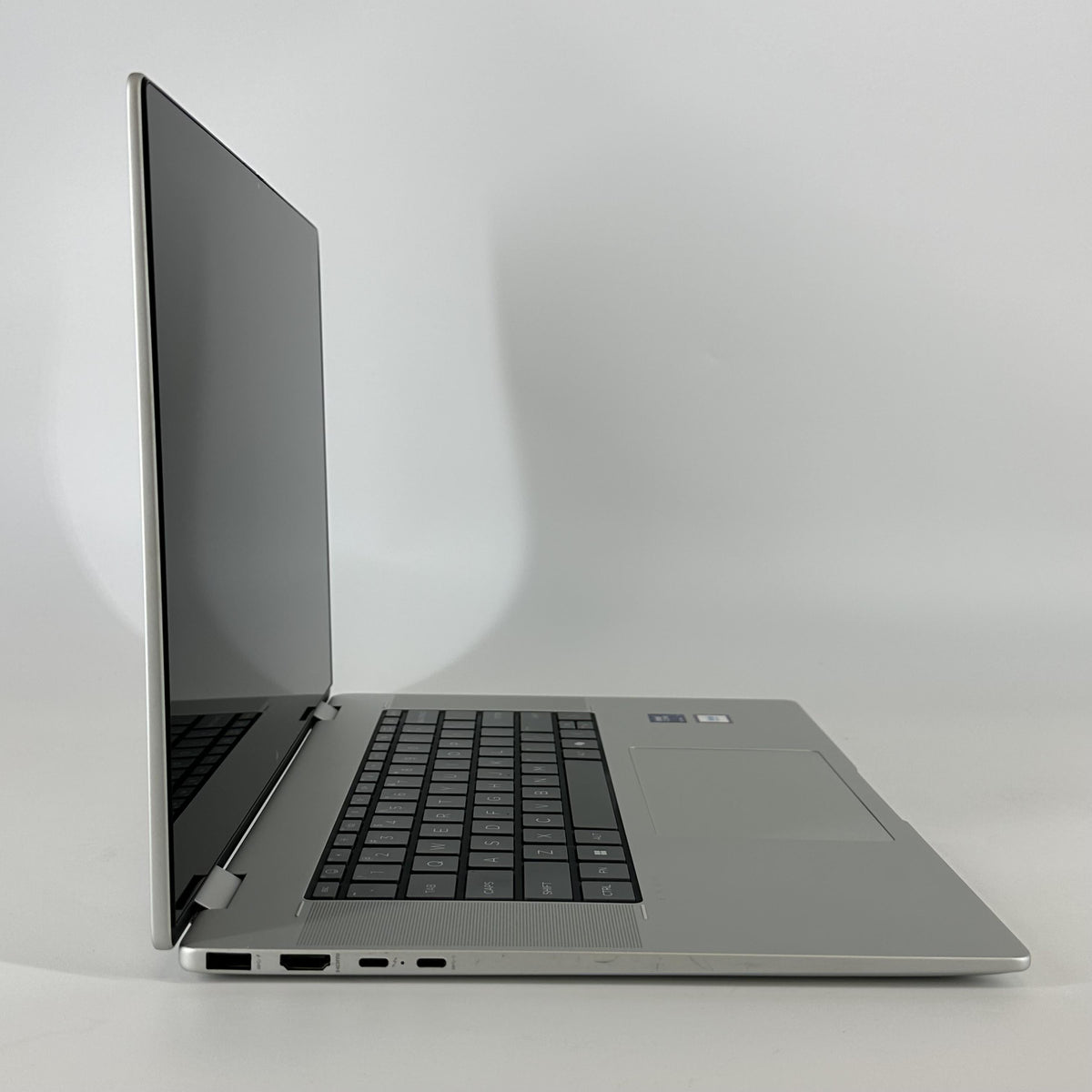 HP Envy x360 16 Silver 1.7 GHz Intel Core Ultra 7 16GB RAM 1TB Solid State Drive - Image 5