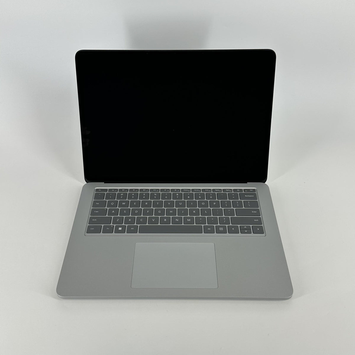 Microsoft Surface Laptop Studio 14.4 Silver 3.3 GHz Intel Core i7 11th Gen. 32GB RAM 2TB Solid State Drive NVIDIA RTX A2000 4
