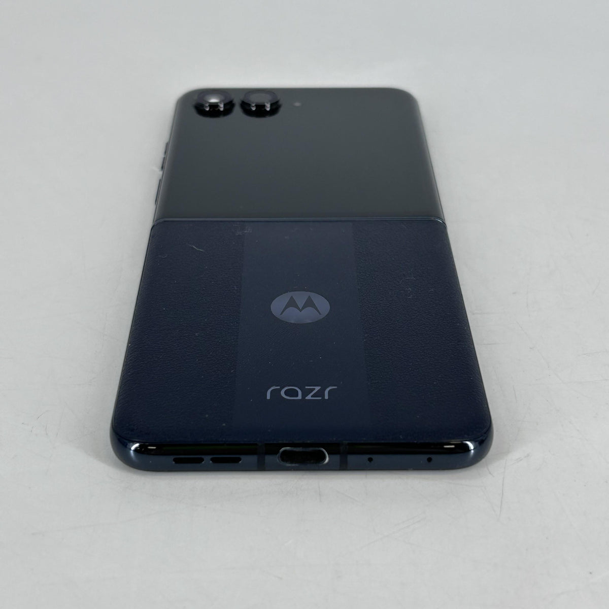 Motorola Razr Plus (2024) 256GB Blue (GSM Unlocked) - Image 7