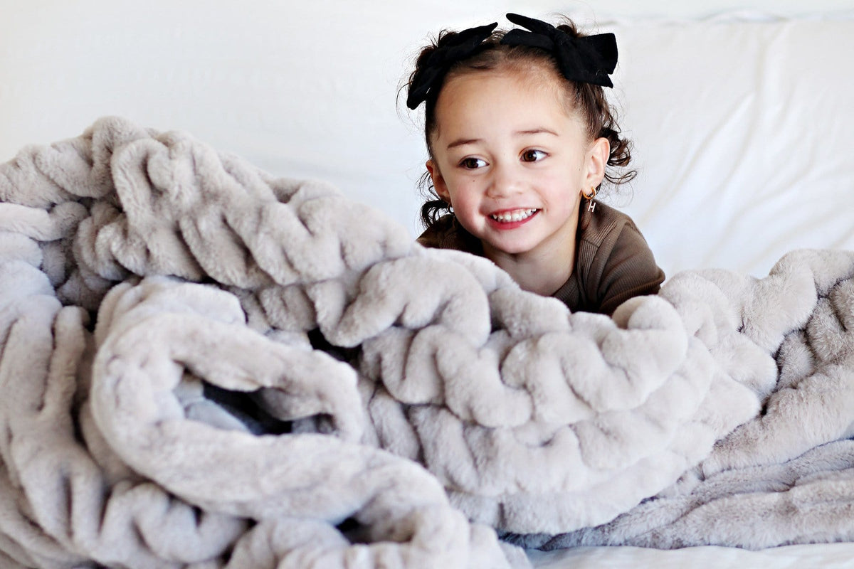 Hugs Tranquil Dove Blanket - Image 4