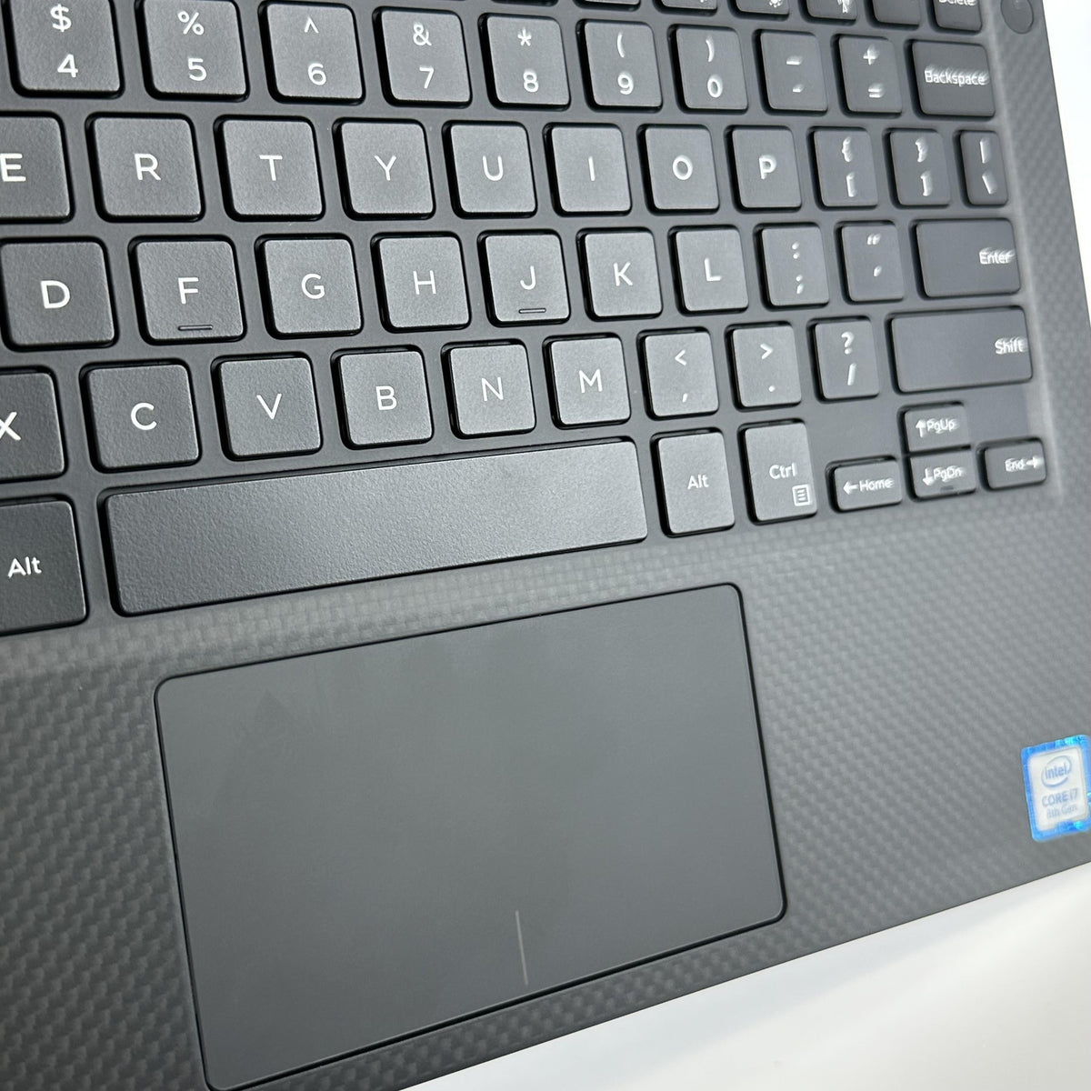 Dell XPS 13 9360 Silver 1.8 GHz Intel Core i7 8th Gen. 16GB RAM 512GB Solid State Drive - Image 3