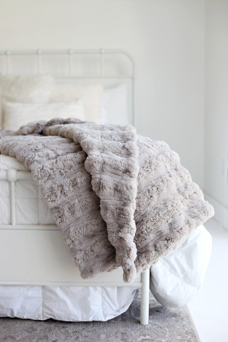 Ultra Sorbet Silver Cloud Blanket - Image 2