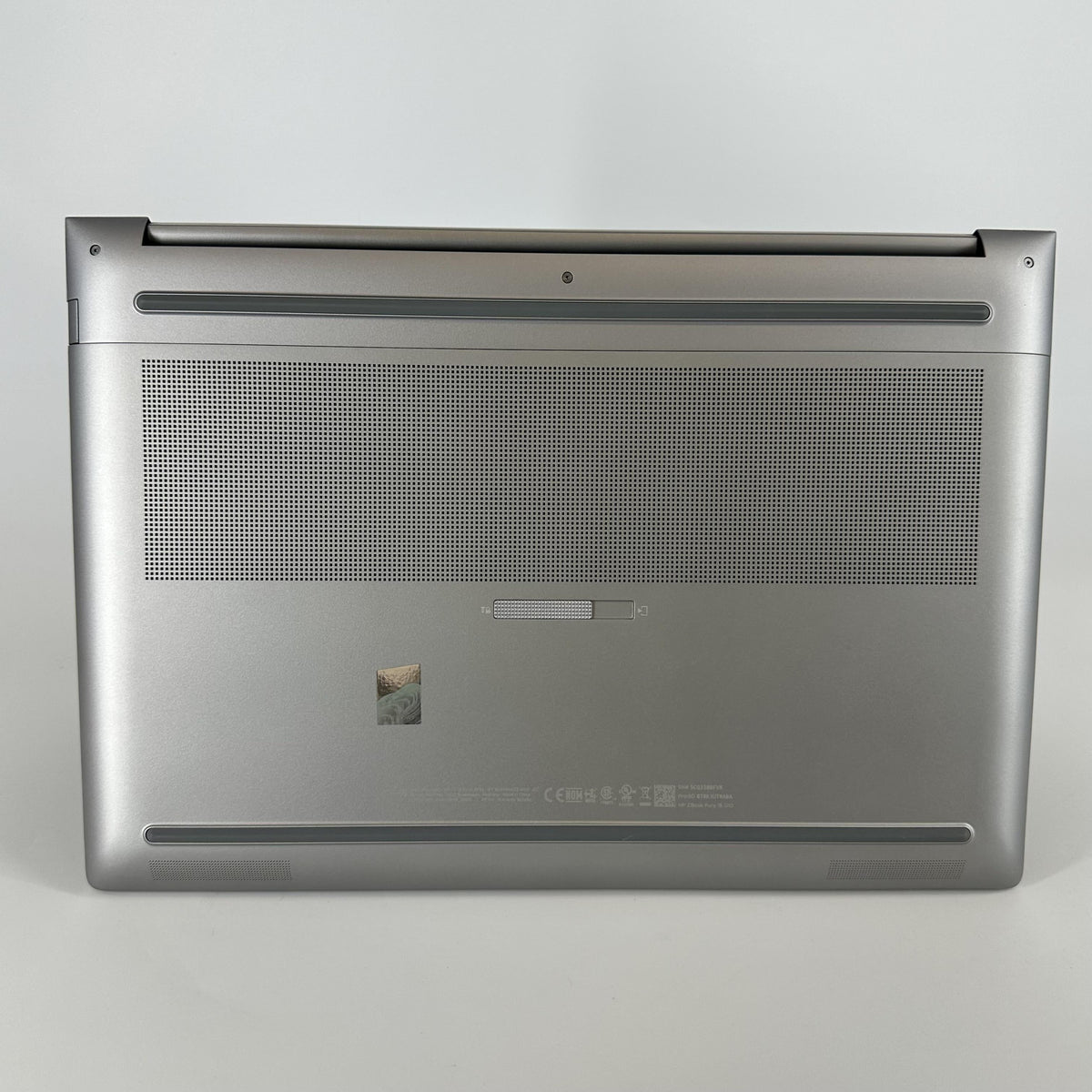 HP ZBook Fury 16 G9 Silver 2.1 GHz Intel Core i7 12th Gen. 32GB RAM 1TB Solid State Drive NVIDIA RTX A2000 8 GB - Image 12