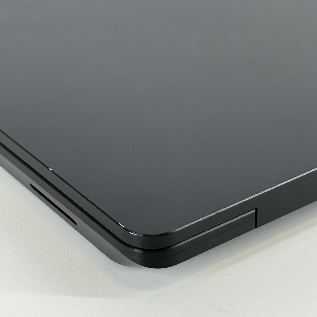 Microsoft Surface Laptop 6 13.5 Black 3.6 GHz Intel Core Ultra 5 16GB RAM 512GB Solid State Drive - Image 13