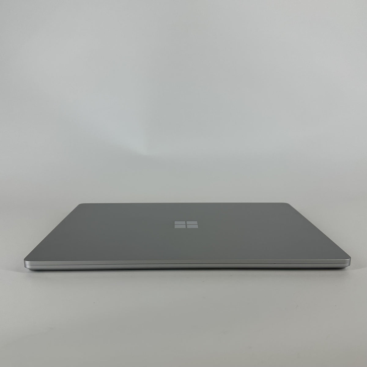 Microsoft Surface Laptop 6 13.5 Platinum 3.8 GHz Intel Core Ultra 7 32GB RAM 1TB Solid State Drive - Image 8