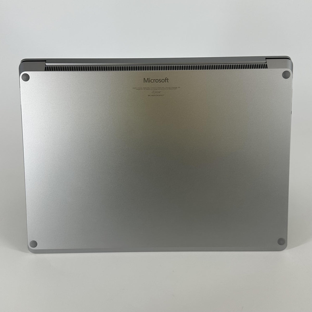 Microsoft Surface Laptop 6 13.5 Platinum 3.8 GHz Intel Core Ultra 7 32GB RAM 1TB Solid State Drive - Image 6