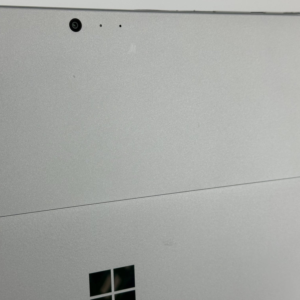 Microsoft Surface Pro 6 12.3 Silver WiFi 1.9 GHz Intel Core i7 8th Gen. 16GB RAM 512GB Solid State Drive - Image 5