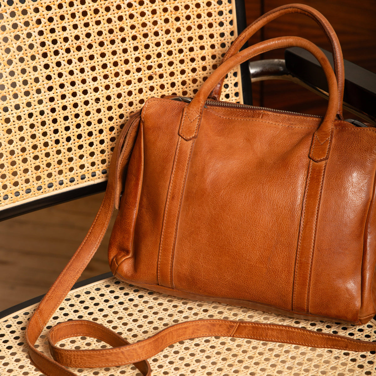 James Leather Crossbody Bag - Image 29
