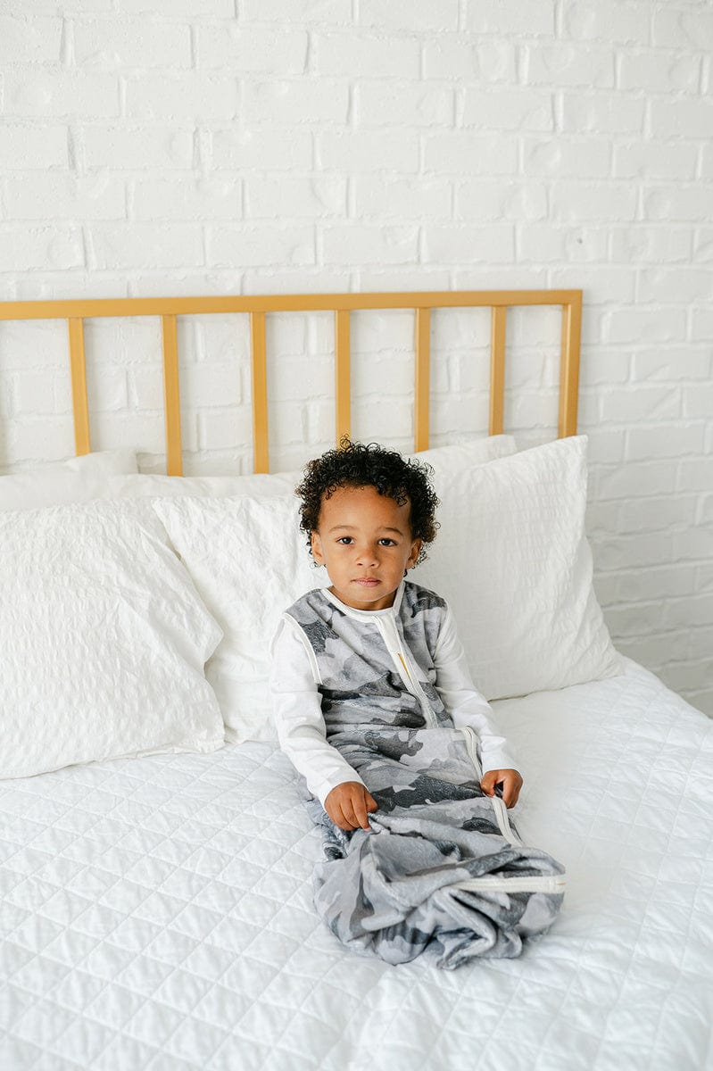Camo Wearable Minky Blanket - Image 4