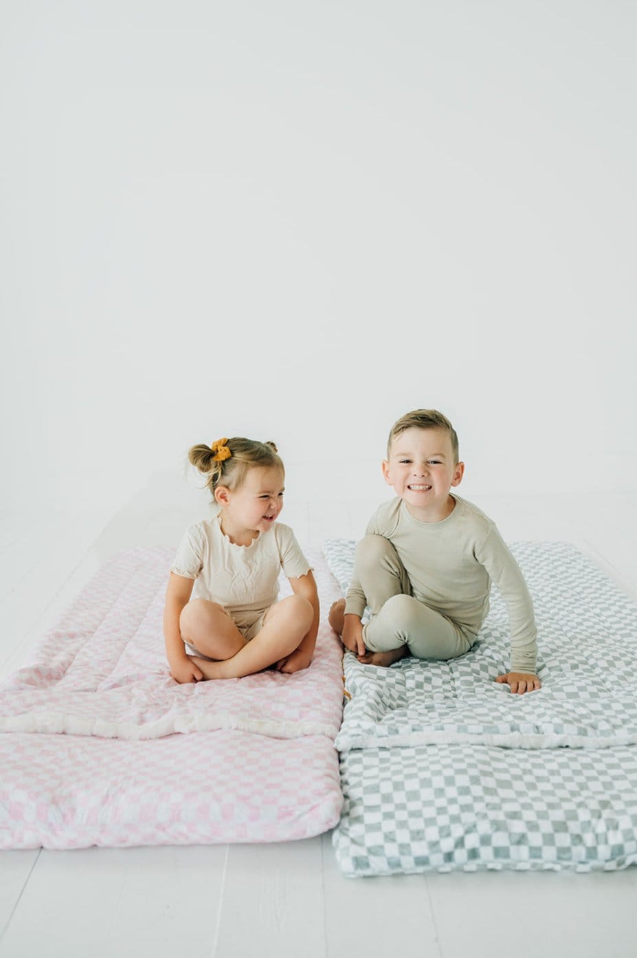 Sleeping Bag - Sage Check - Image 7