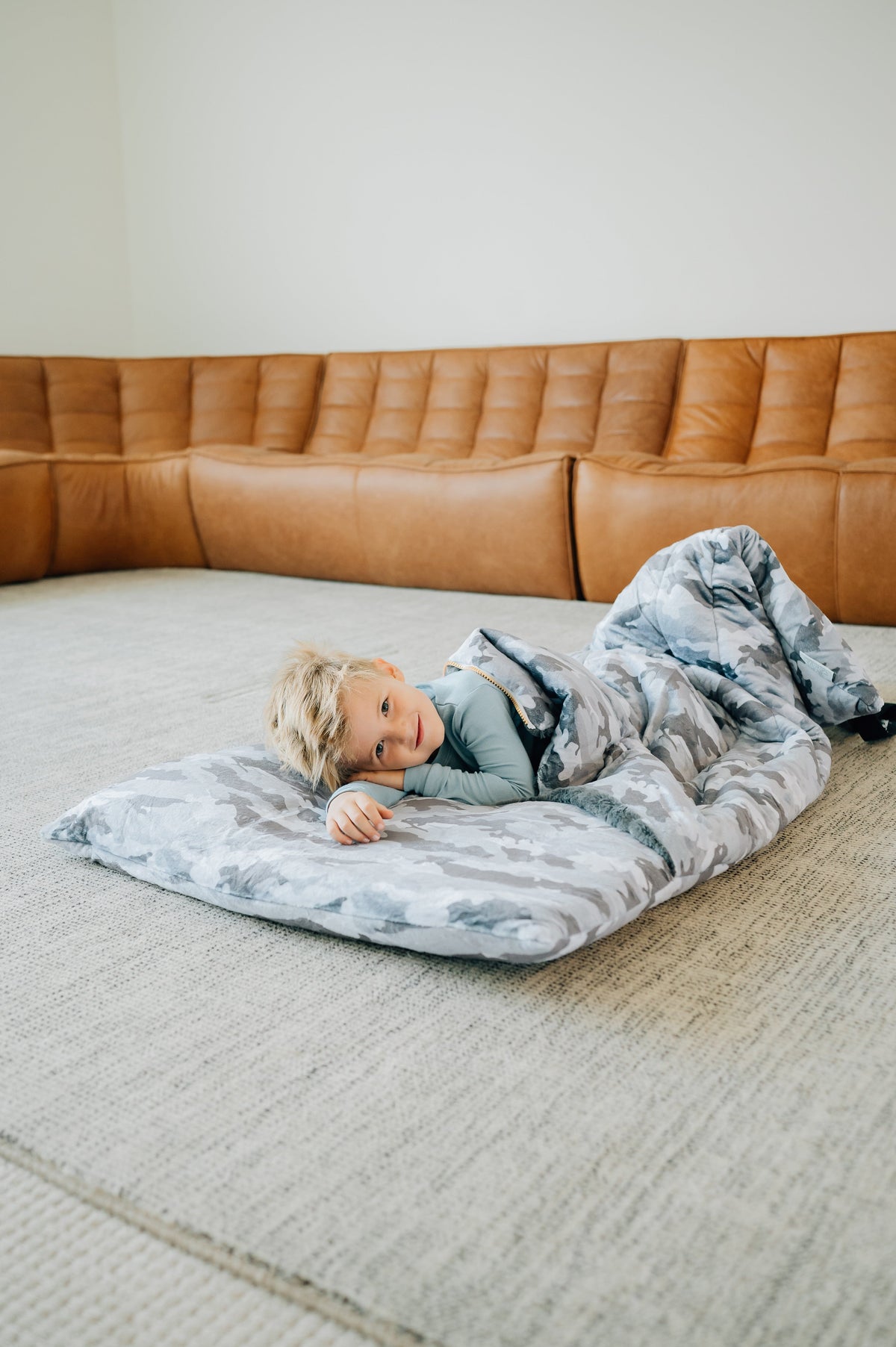 Sleeping Bag - Camo - Image 4