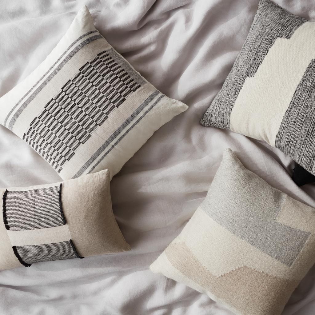 Mahi Lumbar Pillow - Image 3