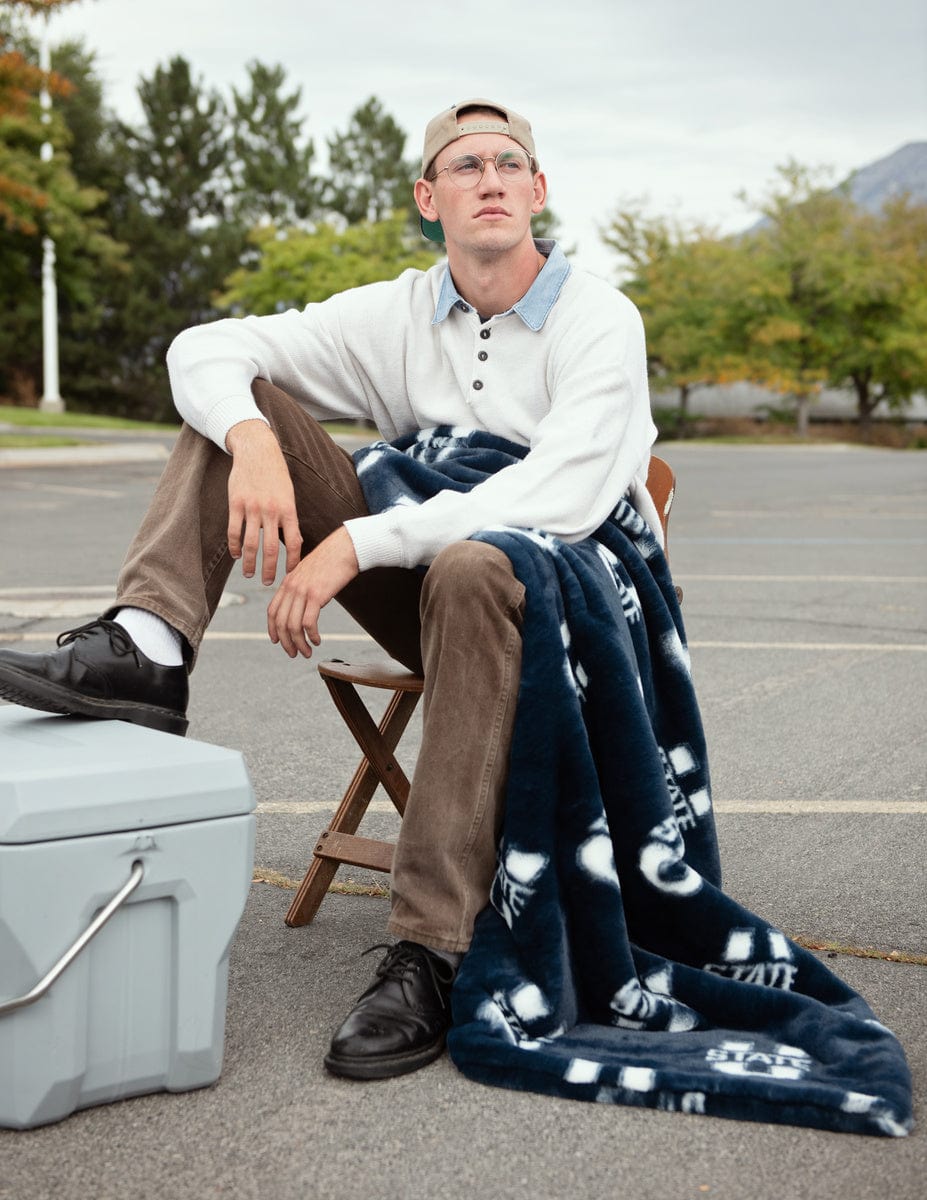 Utah State Aggies Blanket - Lush - Image 2