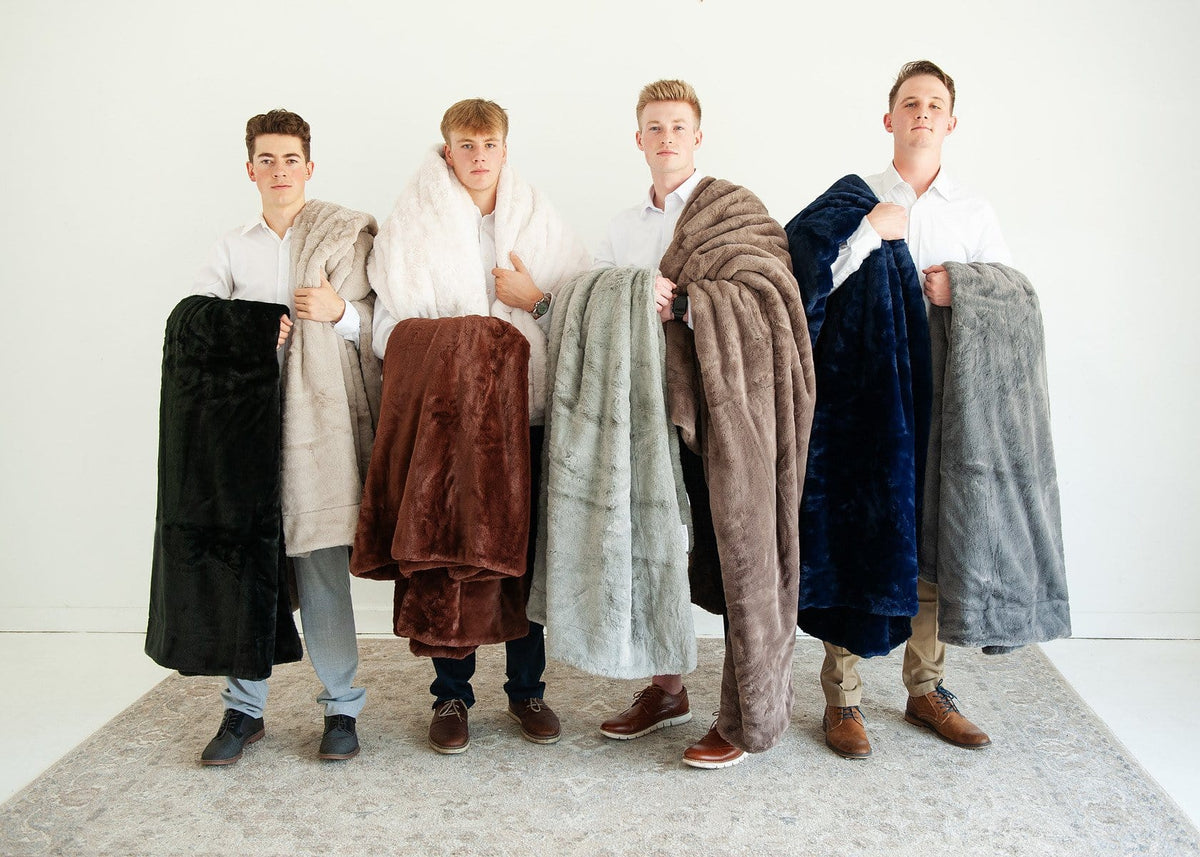 Lush Steel Gray Blanket - Image 5
