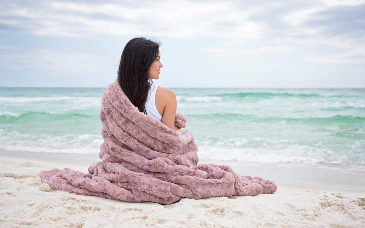 Ultra Sorbet Dusty Orchid Blanket - Image 6
