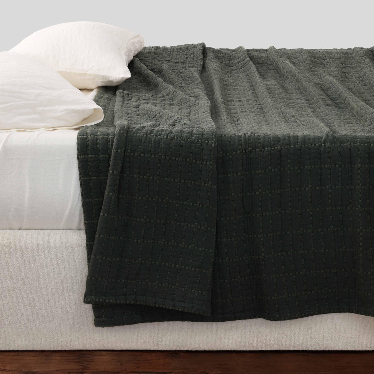 Naya Organic Cotton Quilted Bed Blanket - Full/Queen / Emerald