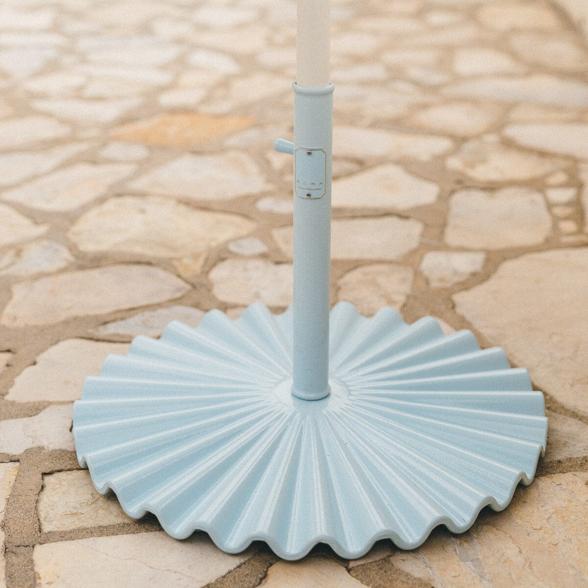 The Clamshell Base - 55 LB - Image 2