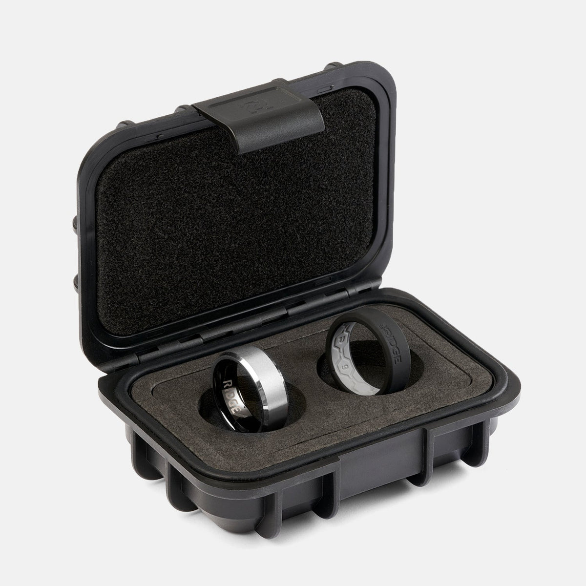Ridge 8mm Beveled Ring Set - Platinum - Image 2