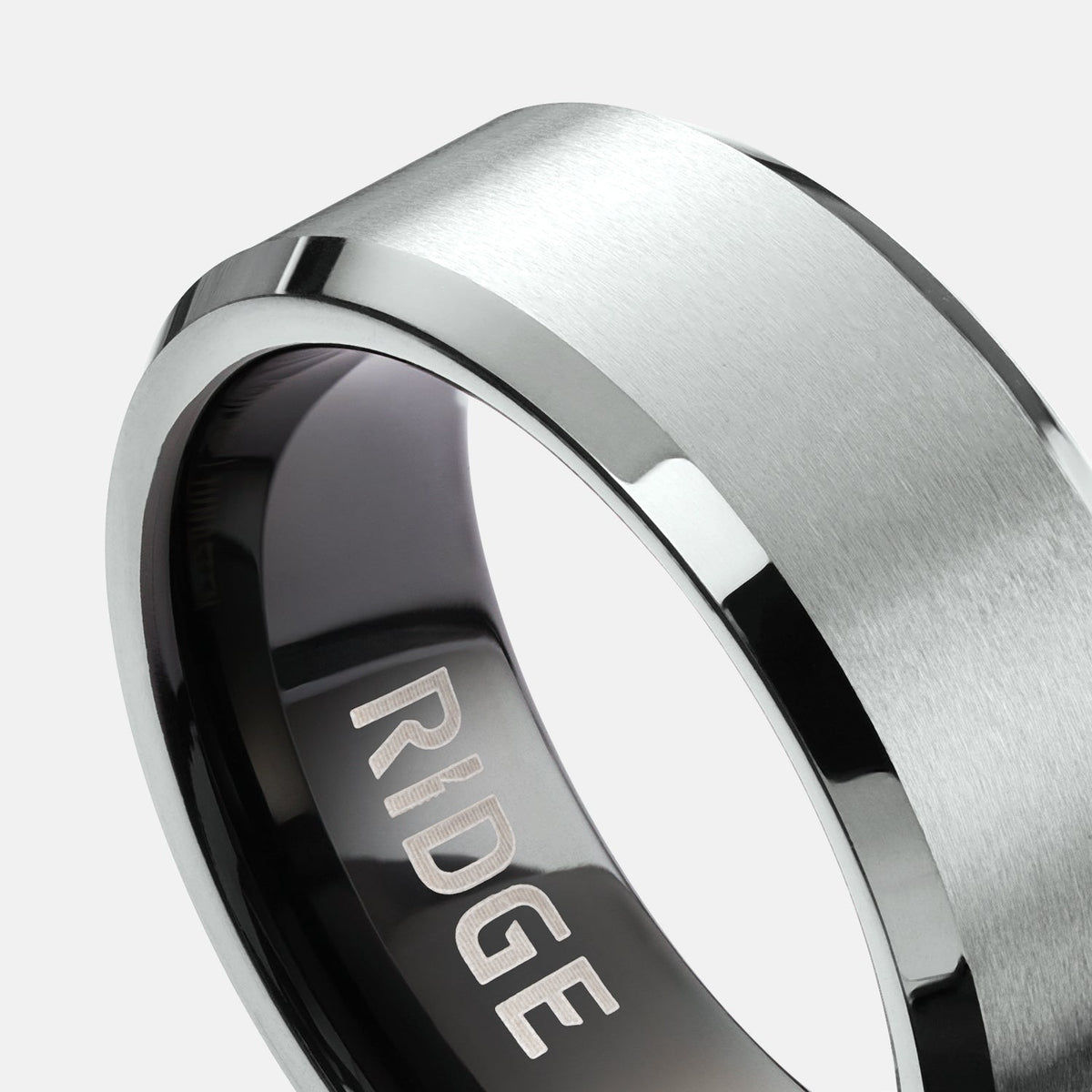 Ridge 8mm Beveled Ring Set - Platinum - Image 4