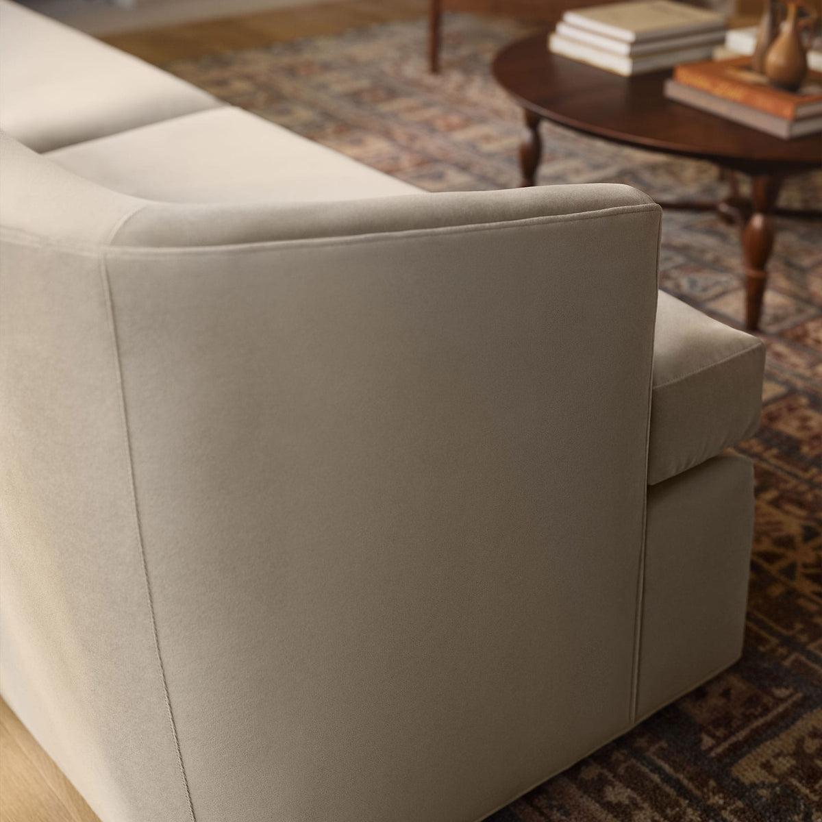 Ruthie Sofa - Image 19