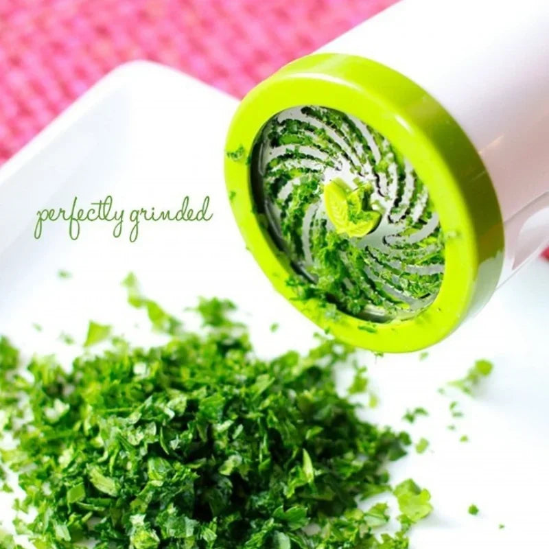 Multi-Functional Vegetable Chopper & Slicer - Image 3